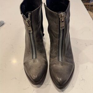 Freebird Claire size 8